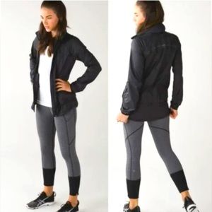 Lululemon Rebel Runner Crop Mini Pop Stripe Heathered Slate Black 8 BNWT